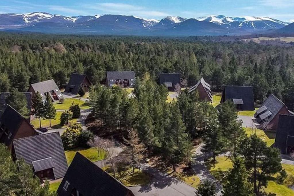Coylumbridge Lodge, Aviemore, Highlands Exterior photo